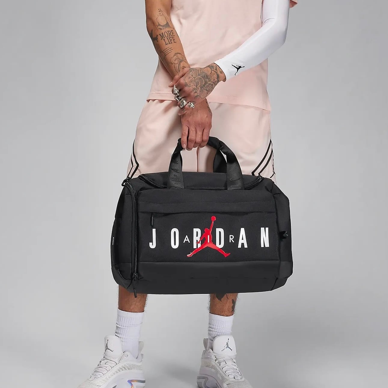 دافل بگ ولوسیتی جردن(۴۰ لیتری ) Jordan VelocityDuffle Bag (40 L)SM0920-023