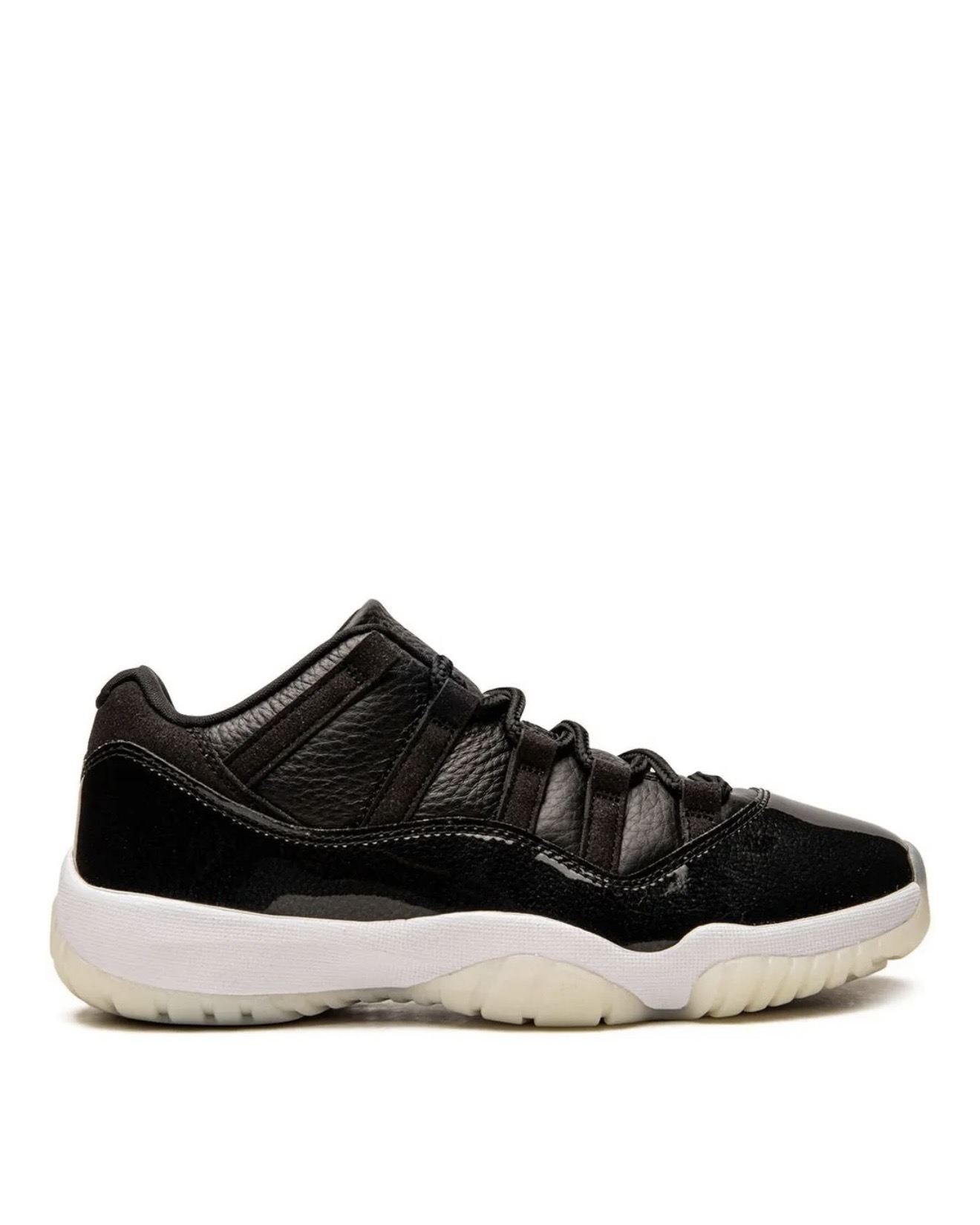 کتونی جردن 11 ساق کوتاه Jordan 11 Low 72-10 AV2187-001