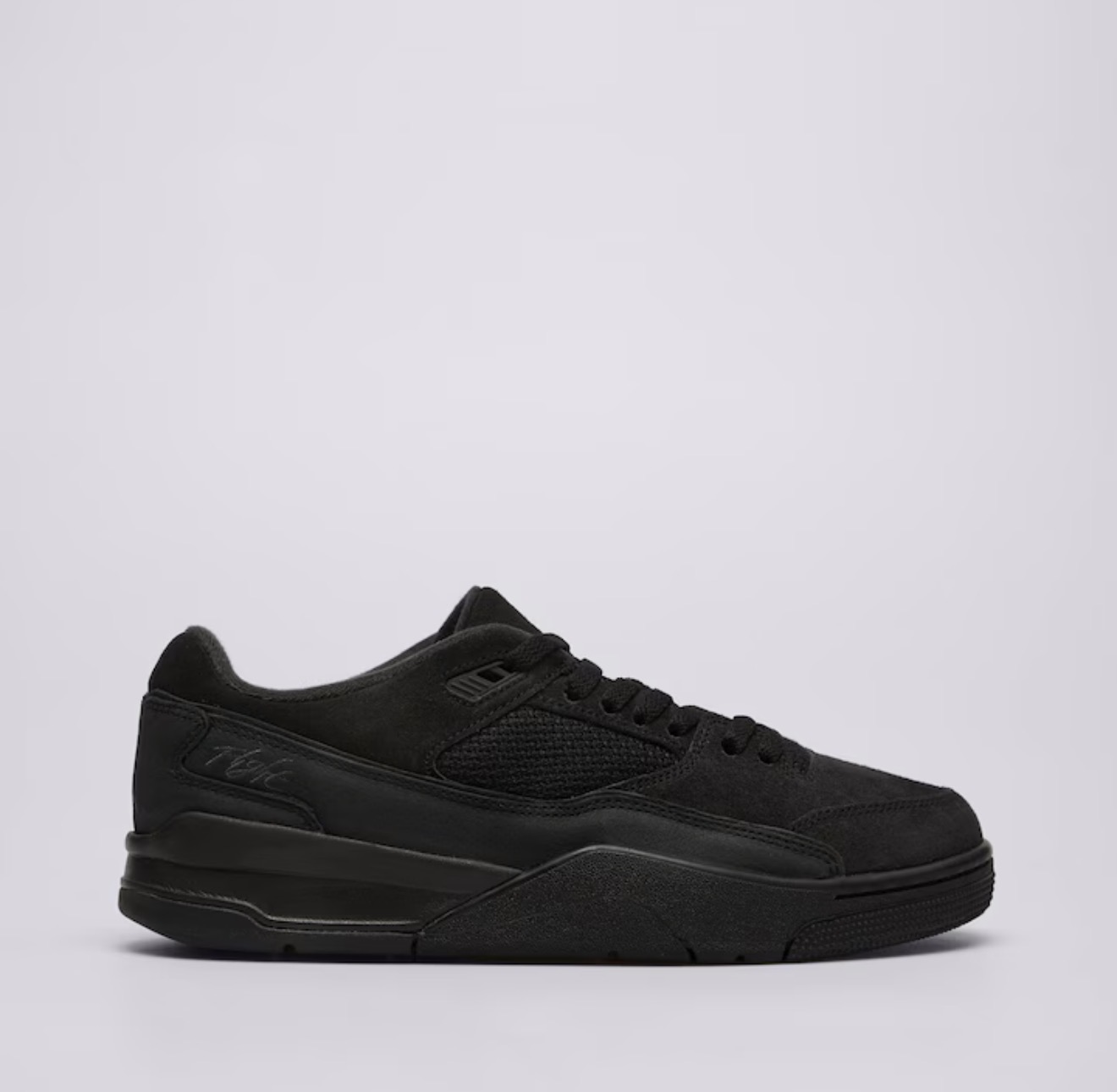 کتونی جردن فلایت کورت Jordan Flight Court Triple Black HF3255-0100