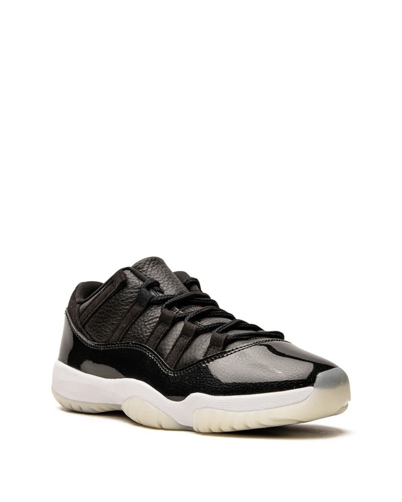 کتونی جردن 11 ساق کوتاه Jordan 11 Low 72-10 AV2187-0011